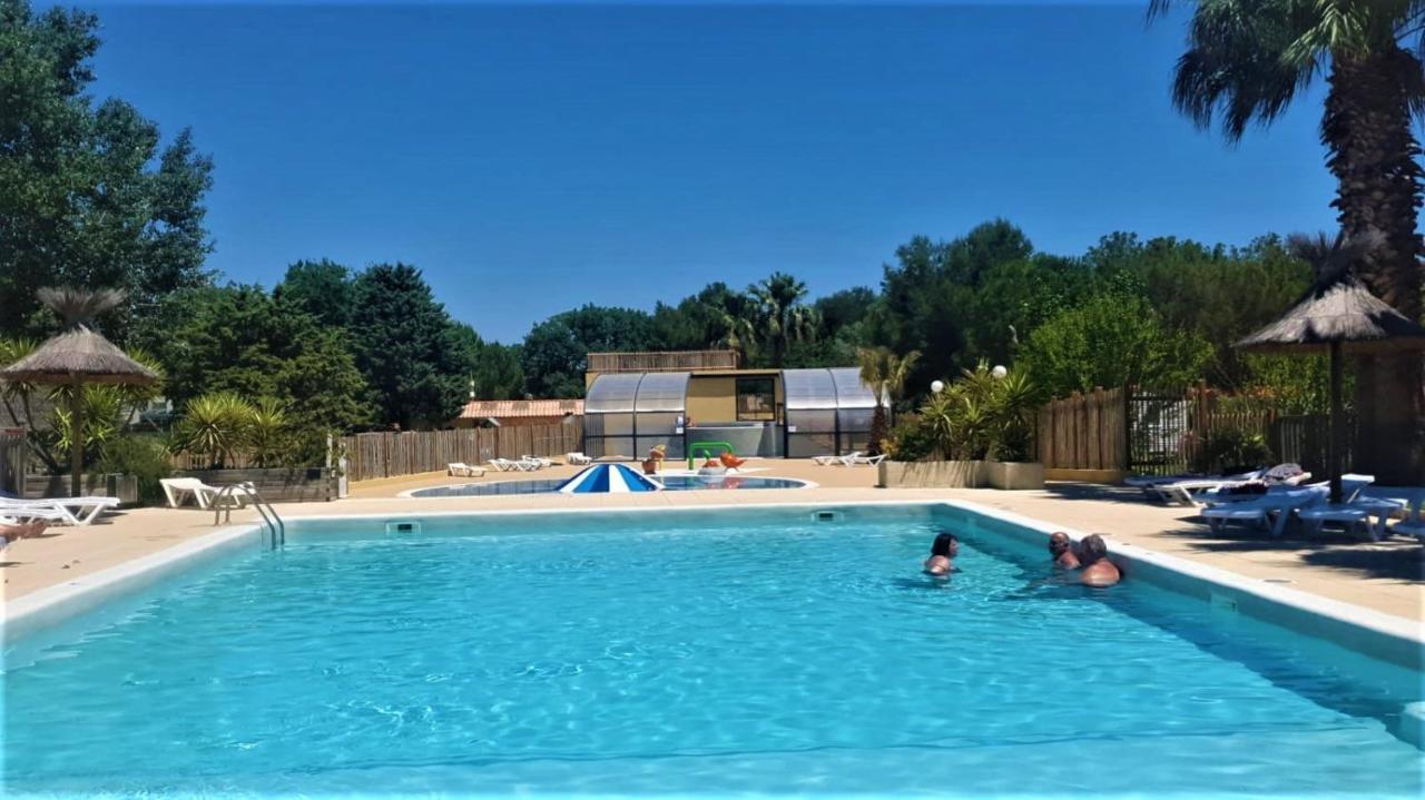 梅兹 Camping Beau Rivage酒店 外观 照片